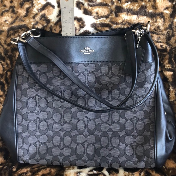coach lexy large shoulder bag